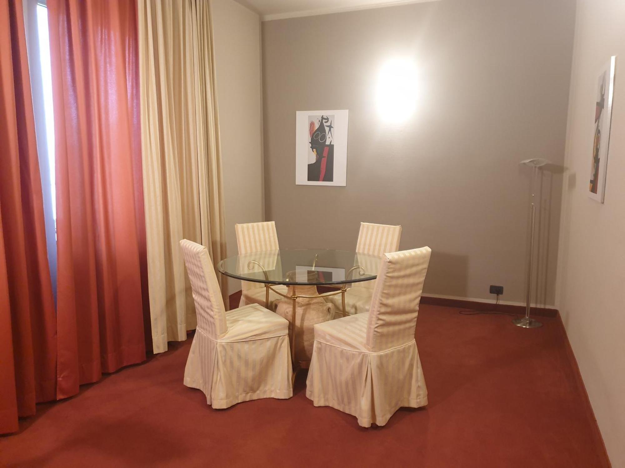 Hotel Lux Alessandria Camera foto