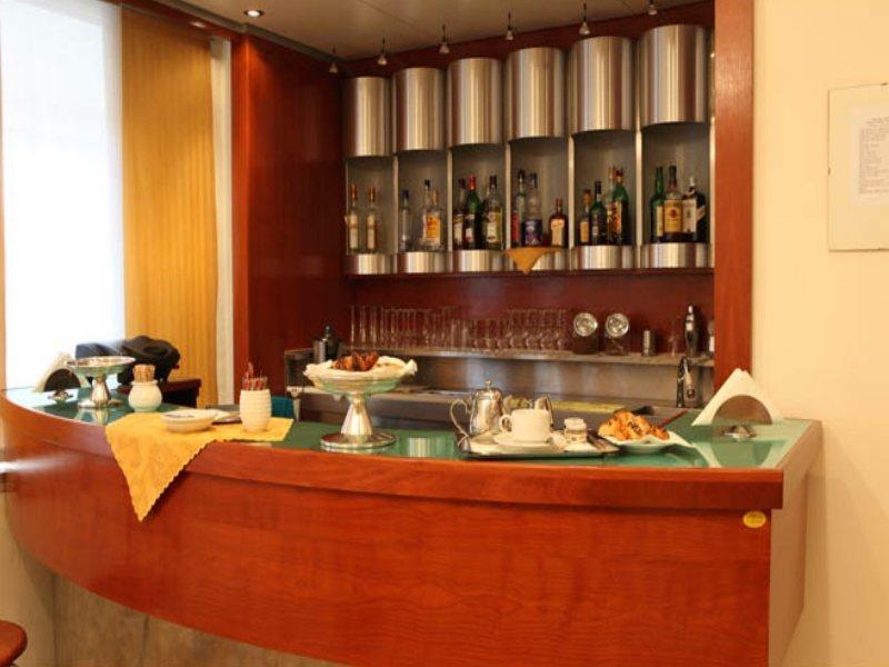 Hotel Lux Alessandria Esterno foto
